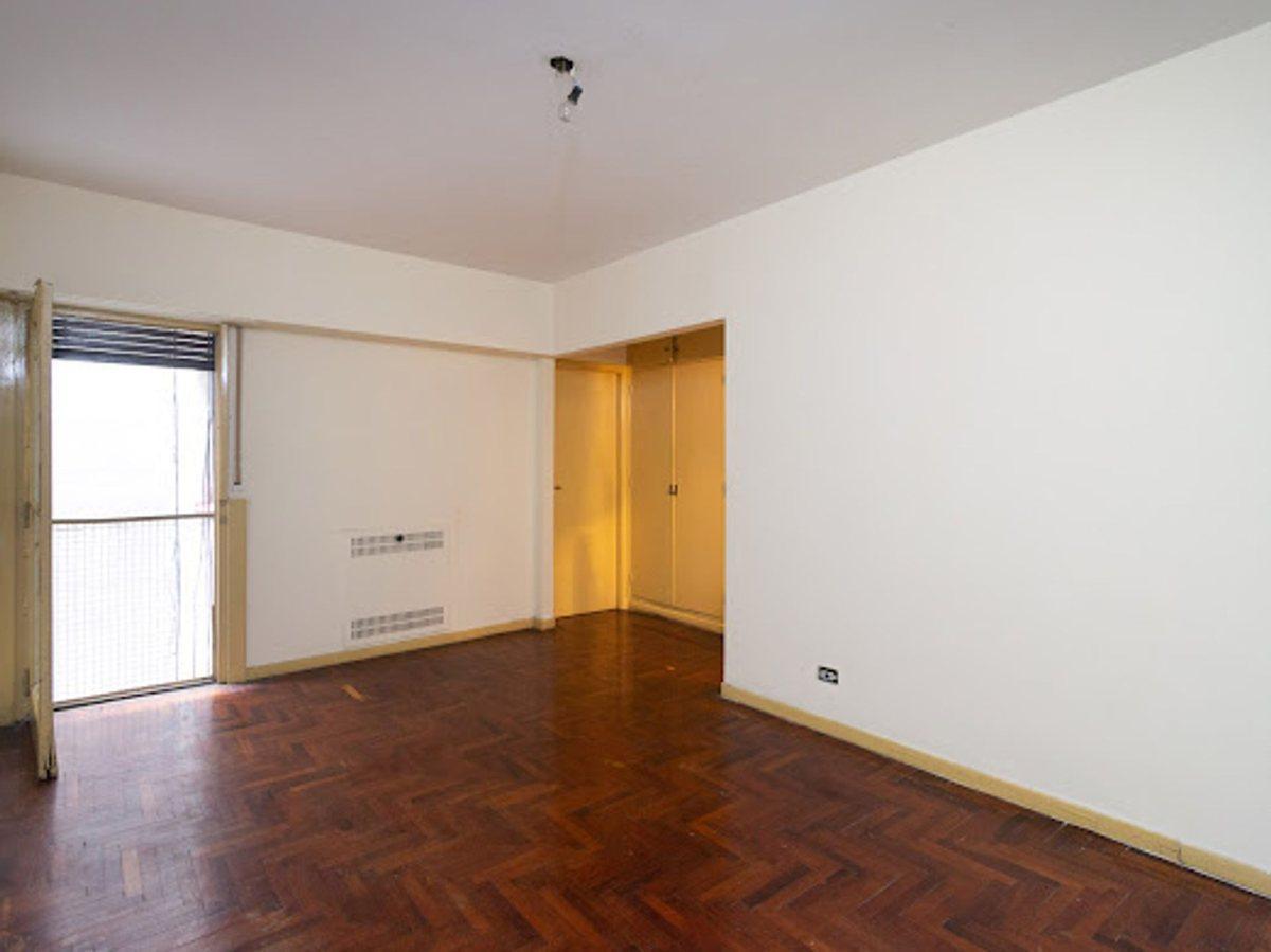 Foto de VENTA 2 AMB FLORES EXCELENTE UBICACION, imagen 5