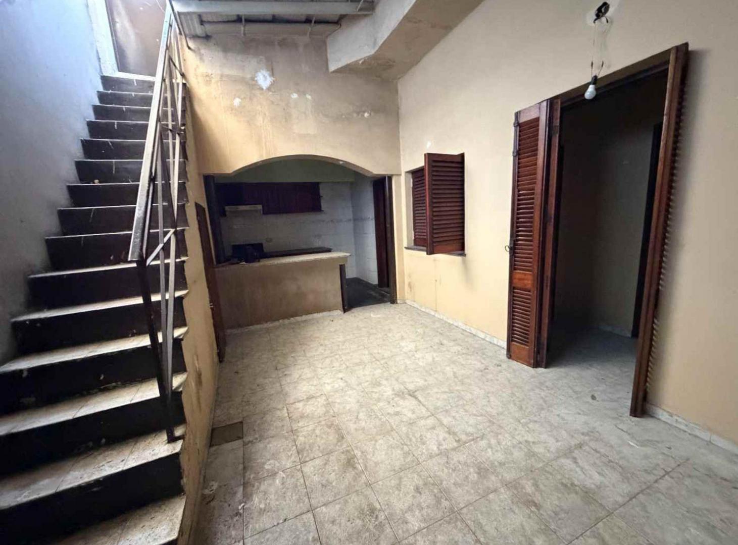 Foto de PH A RECICLAR S/EXPENSAS 4 AMB Y TERRAZA, imagen 5