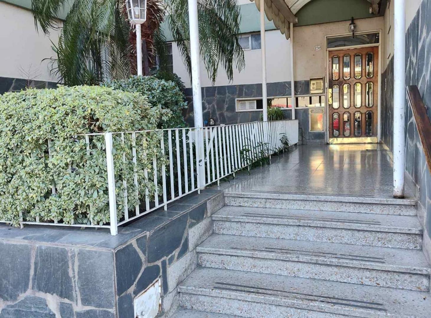 Foto de Venta departamento de 4 ambientes en Mataderos., imagen 1