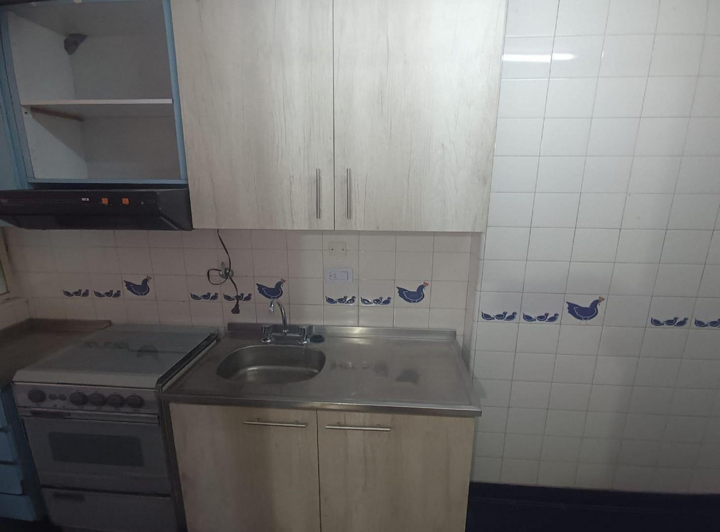 Foto de Departamento en Alquiler – 2 Amb con Balcón FLORES, imagen 5