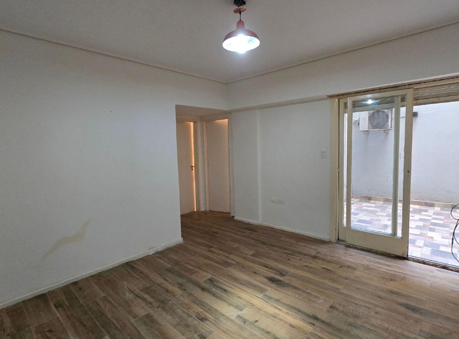 Foto de VENTA 2 AMB CON PATIO EN BELGRANO! SUBTE!, imagen 1