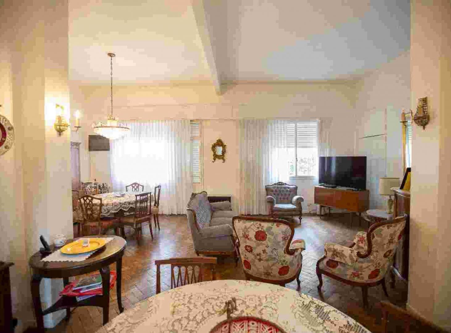 Foto de Exclusiva Propiedad de 130 m² en Monserrat | 3 Uni, imagen 1