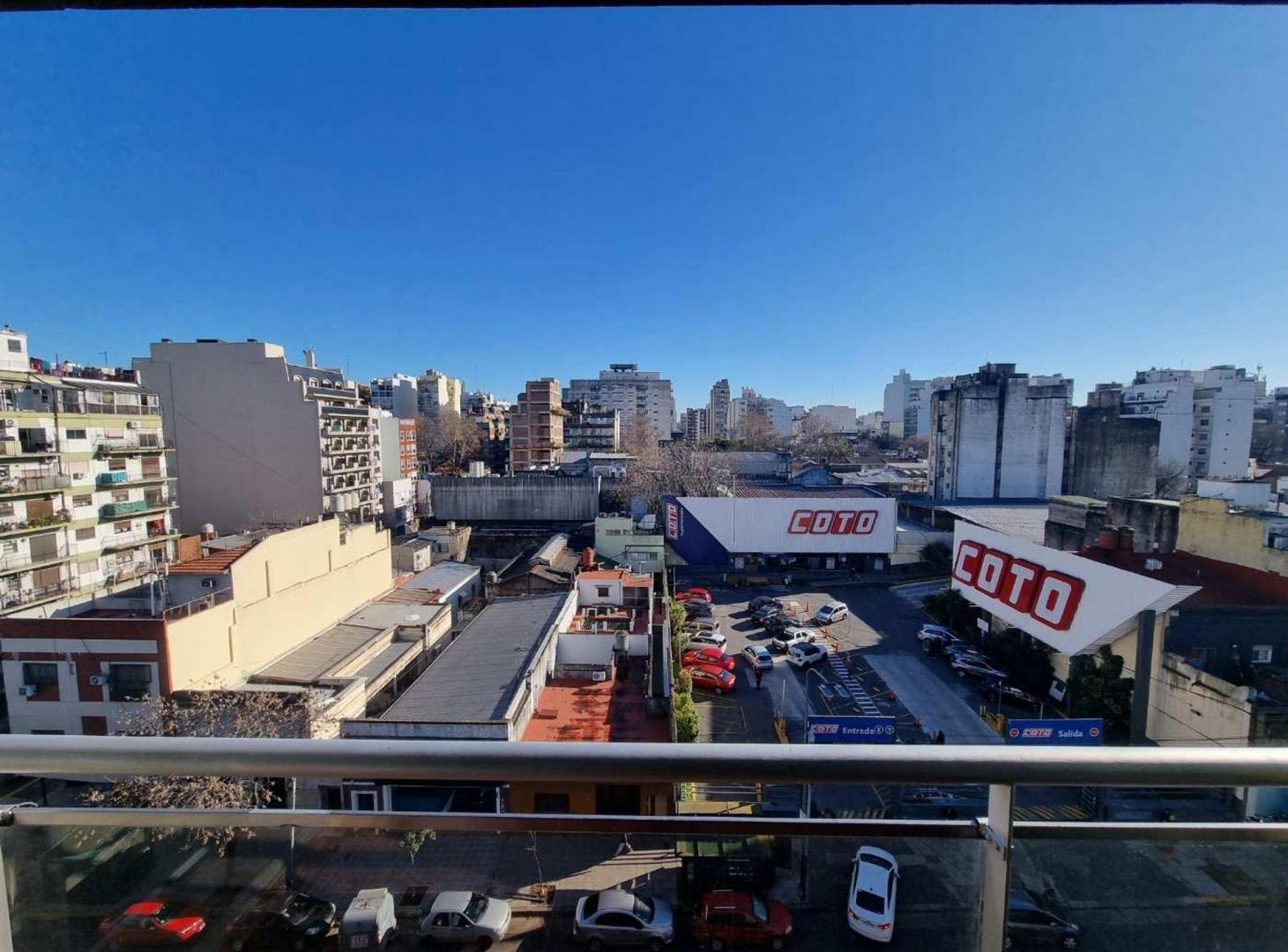 Foto de MONOAMBIENTE CON BALCON AL FRENTE EN FLORES, imagen 5
