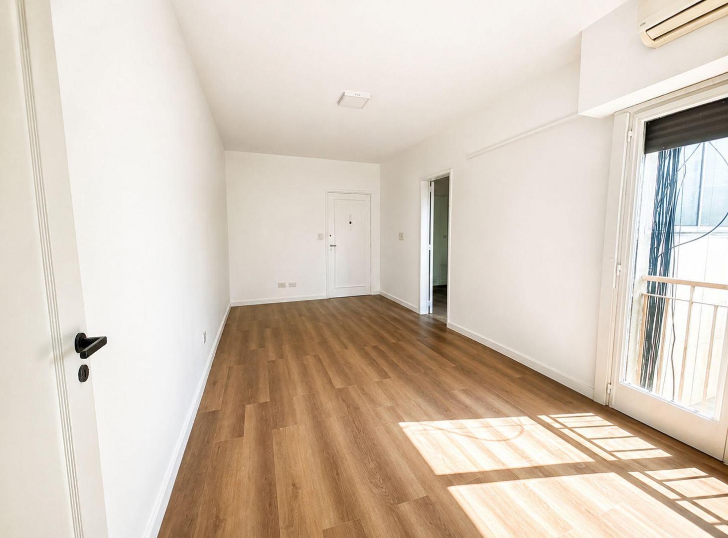 Foto de ALQUILER DEPARTAMENTO 2 AMBIENTES LUMINOSO FLORES, imagen 2
