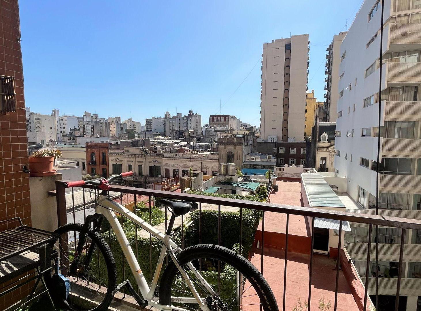 Foto de VENTA DEPARTAMENTO 2 AMB. CON BALCON | SAN TELMO, imagen 3