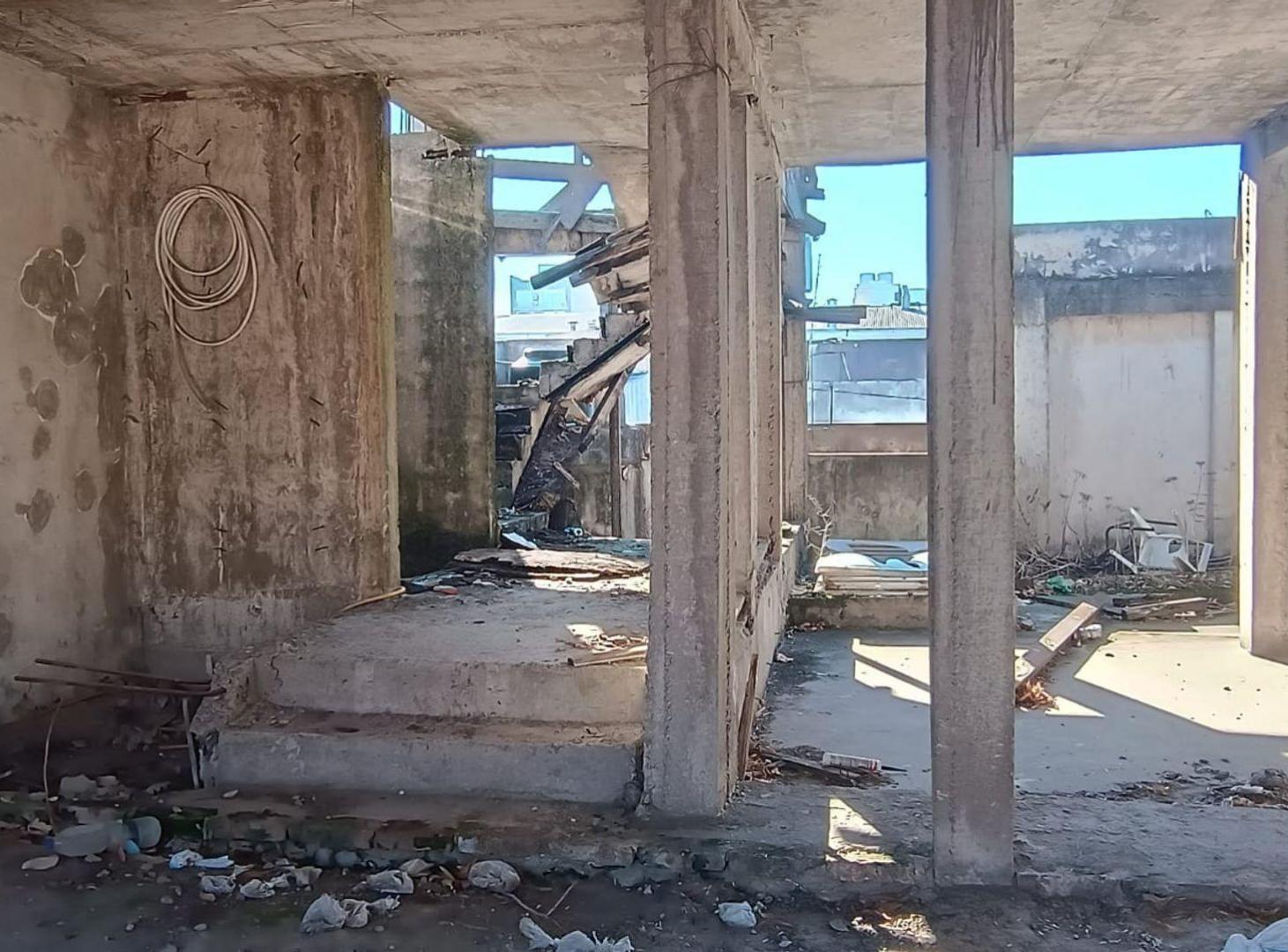 Foto de GALPON CON POTENCIAL CONSTRUCTIVO EN MONTE CASTRO, imagen 2