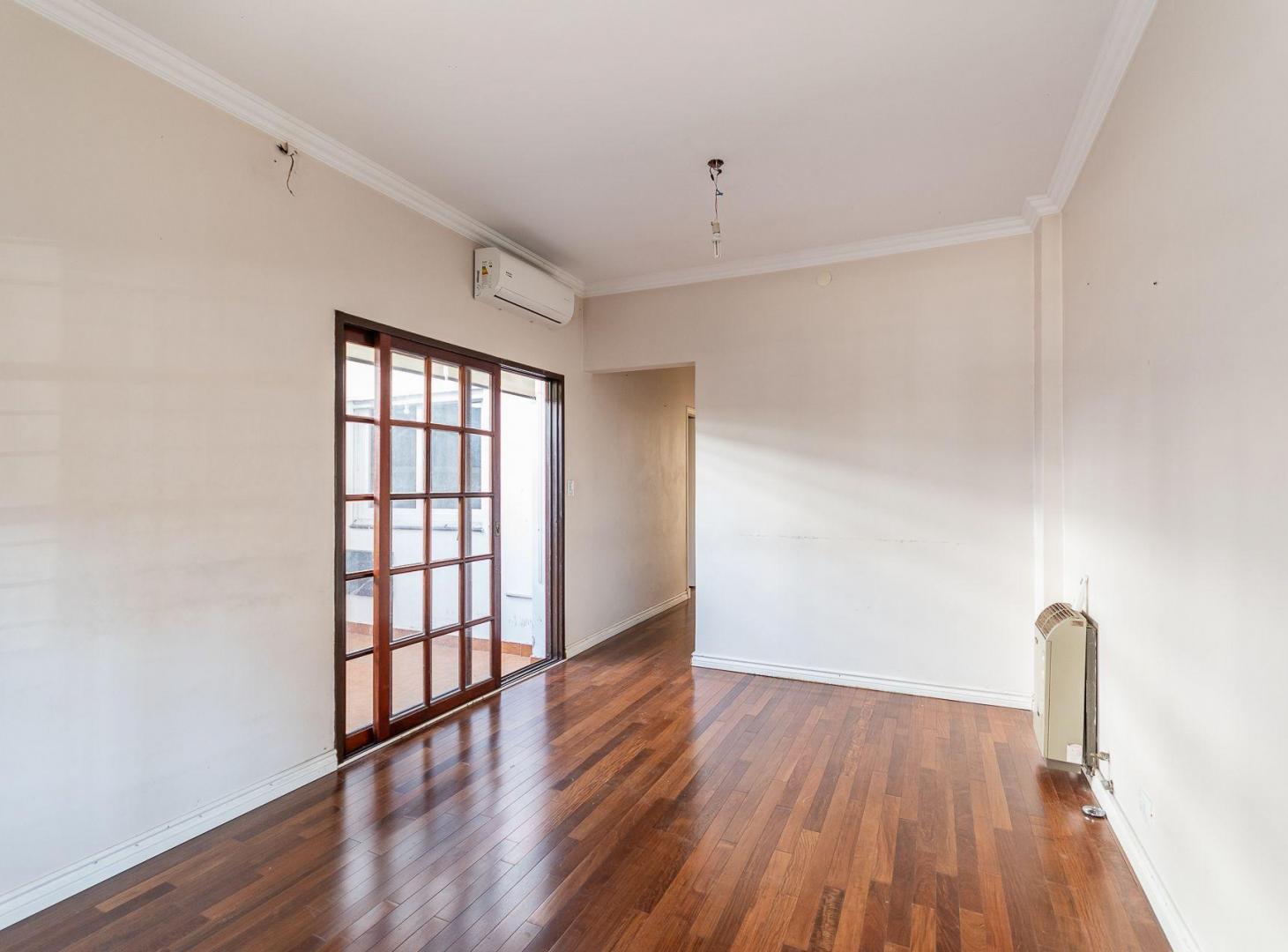 Foto de VENTA PH 3 AMB. CON COCHERA, TERRAZA Y QUINCHO, imagen 1