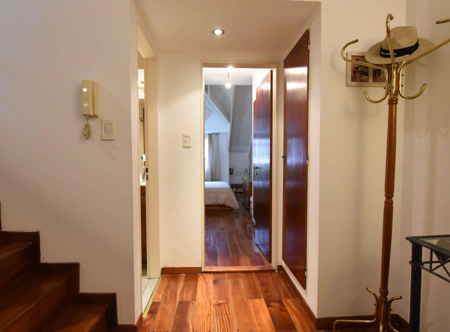 Foto de Venta casa tríplex 4 amb cochera parrilla, Flores, imagen 4