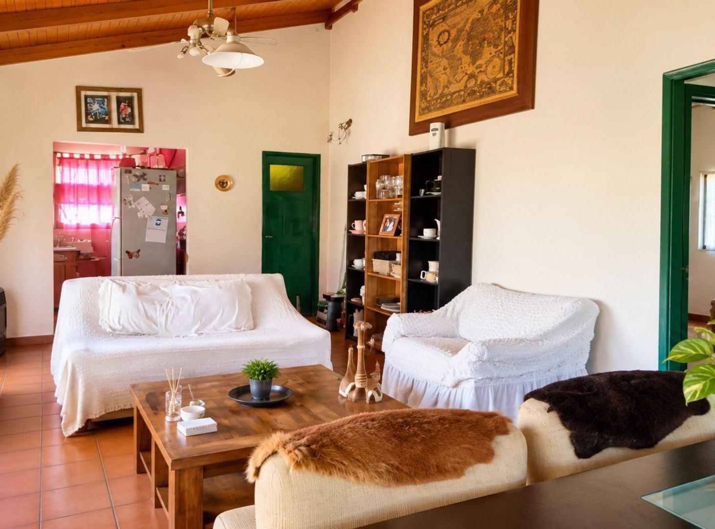 Foto de LOTE CON VIVIENDA, EXCELENTE POTENCIAL EN CAÑUELAS, imagen 4