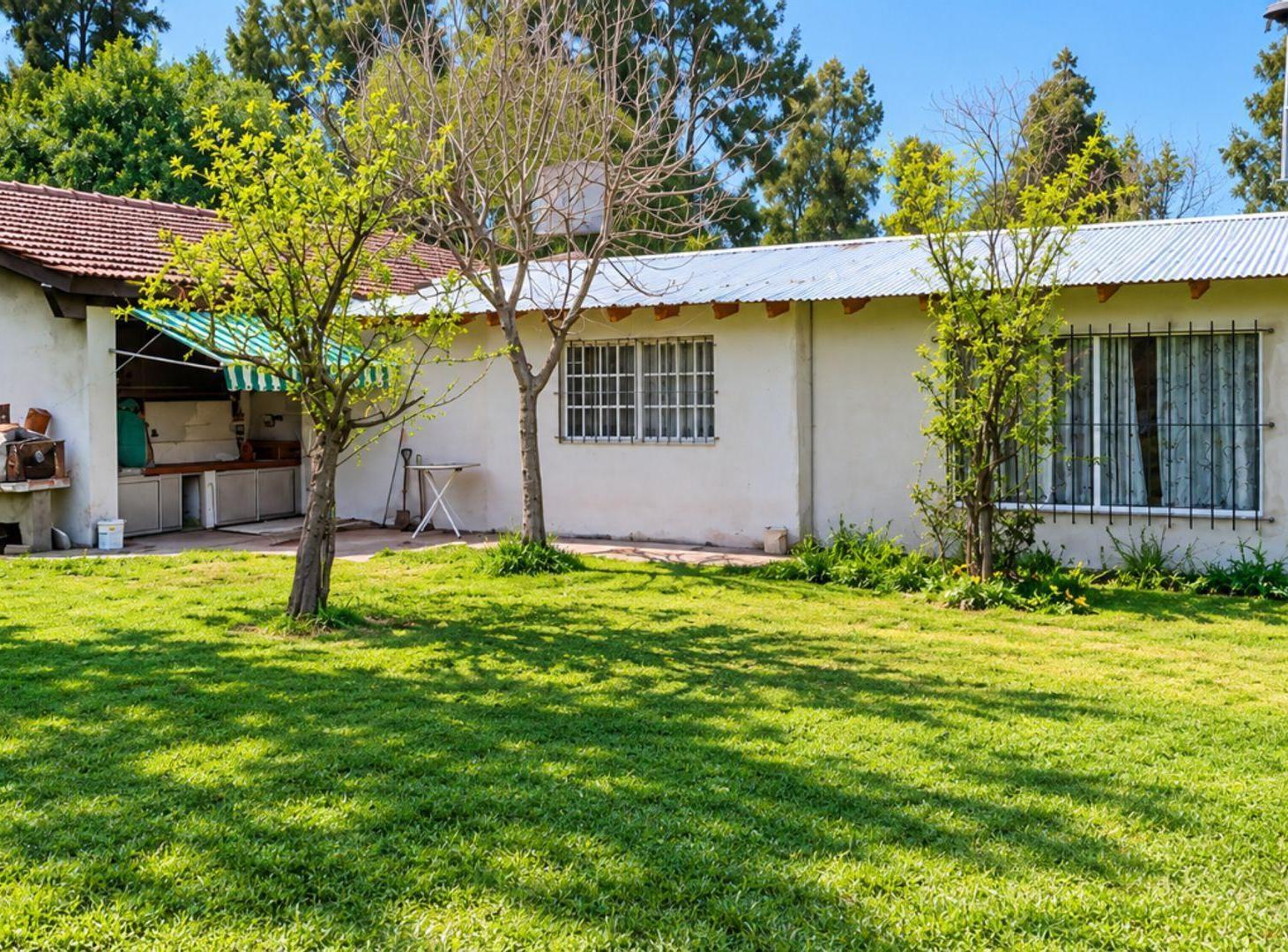 Foto de LOTE CON VIVIENDA, EXCELENTE POTENCIAL EN CAÑUELAS, imagen 1