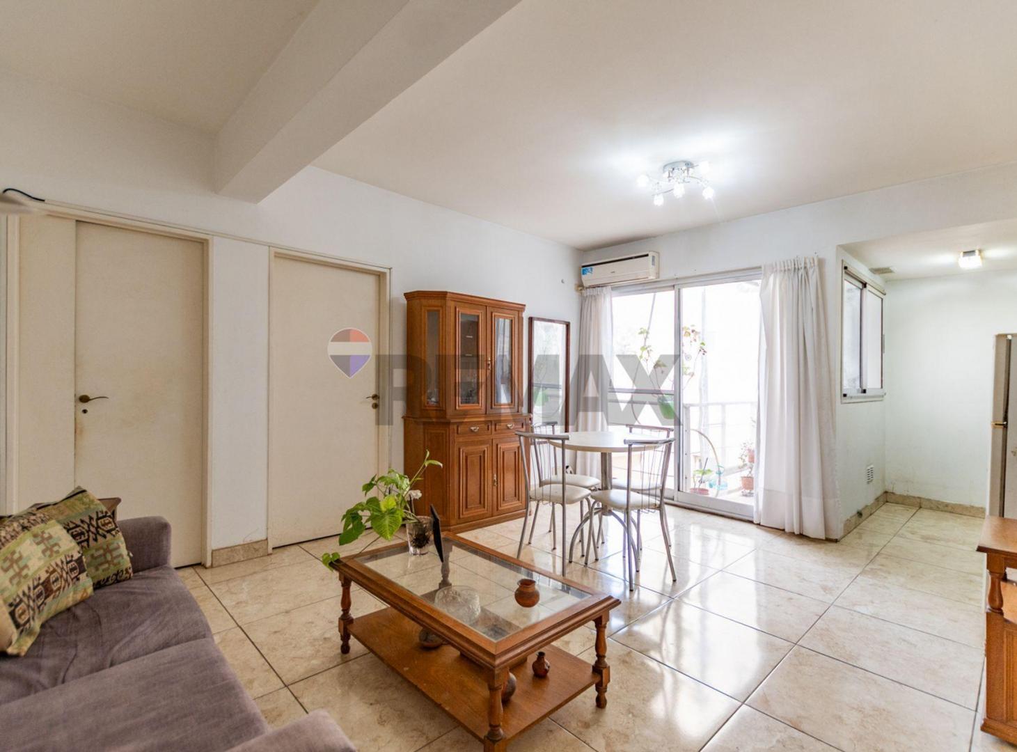 Foto de VENTA DEPARTAMENTO 2 AMB VILLA URQUIZA C/COCHERA, imagen 2
