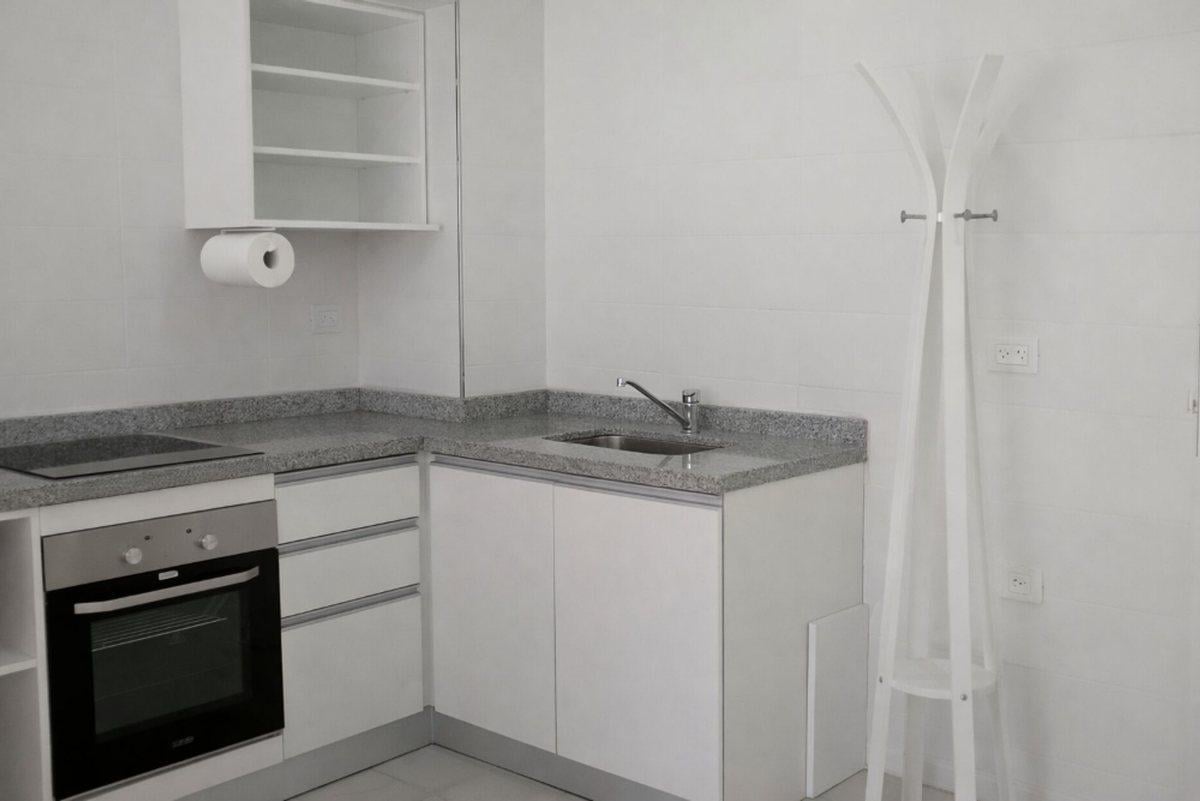 Foto de Depto 2 Ambientes con balcón y amenities. Piso 11, imagen 2