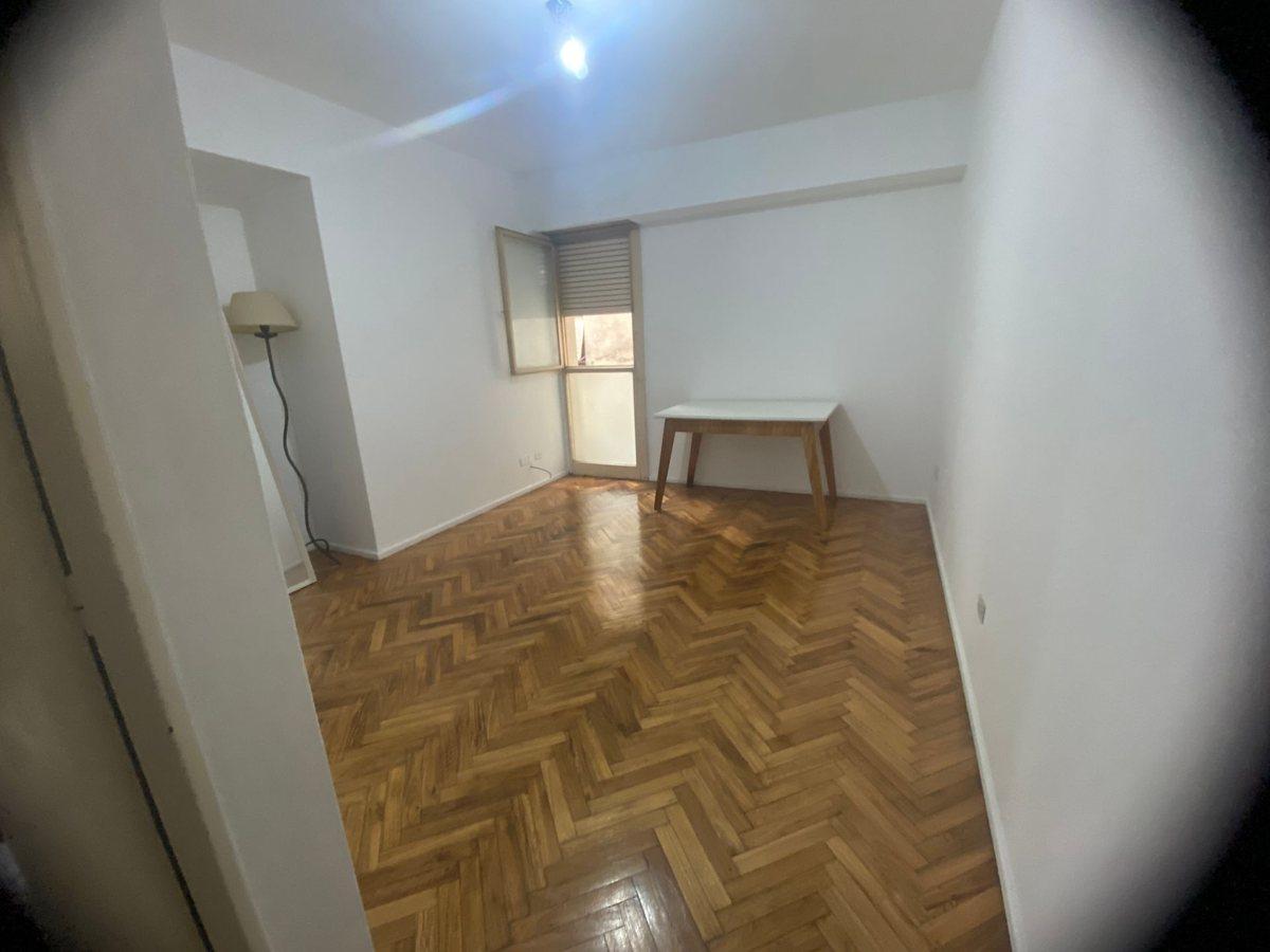 Foto de VENTA DEPARTAMENTO 2 AMBIENTES INTERNO CABALLITO, imagen 2