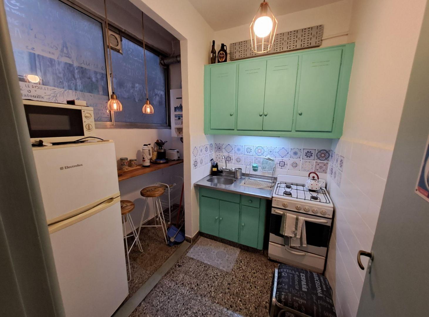 Foto de EXCELENTE DEPTO 3 AMBIENTES AMOBLADO - CABALLITO, imagen 3