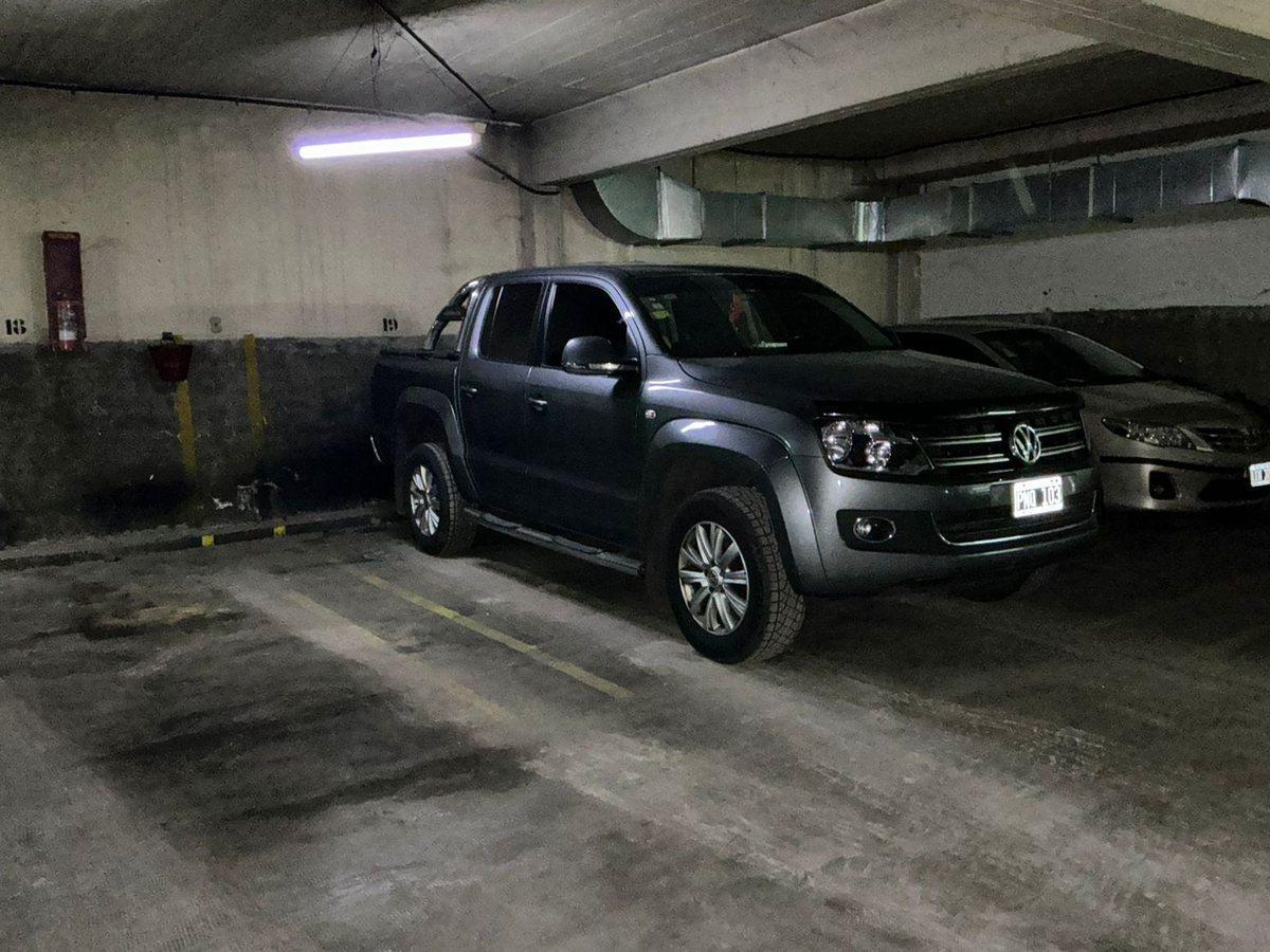 Foto de VENTA DE COCHERA DOBLE EN FLORES ! ZONA DEMANDADA, imagen 2