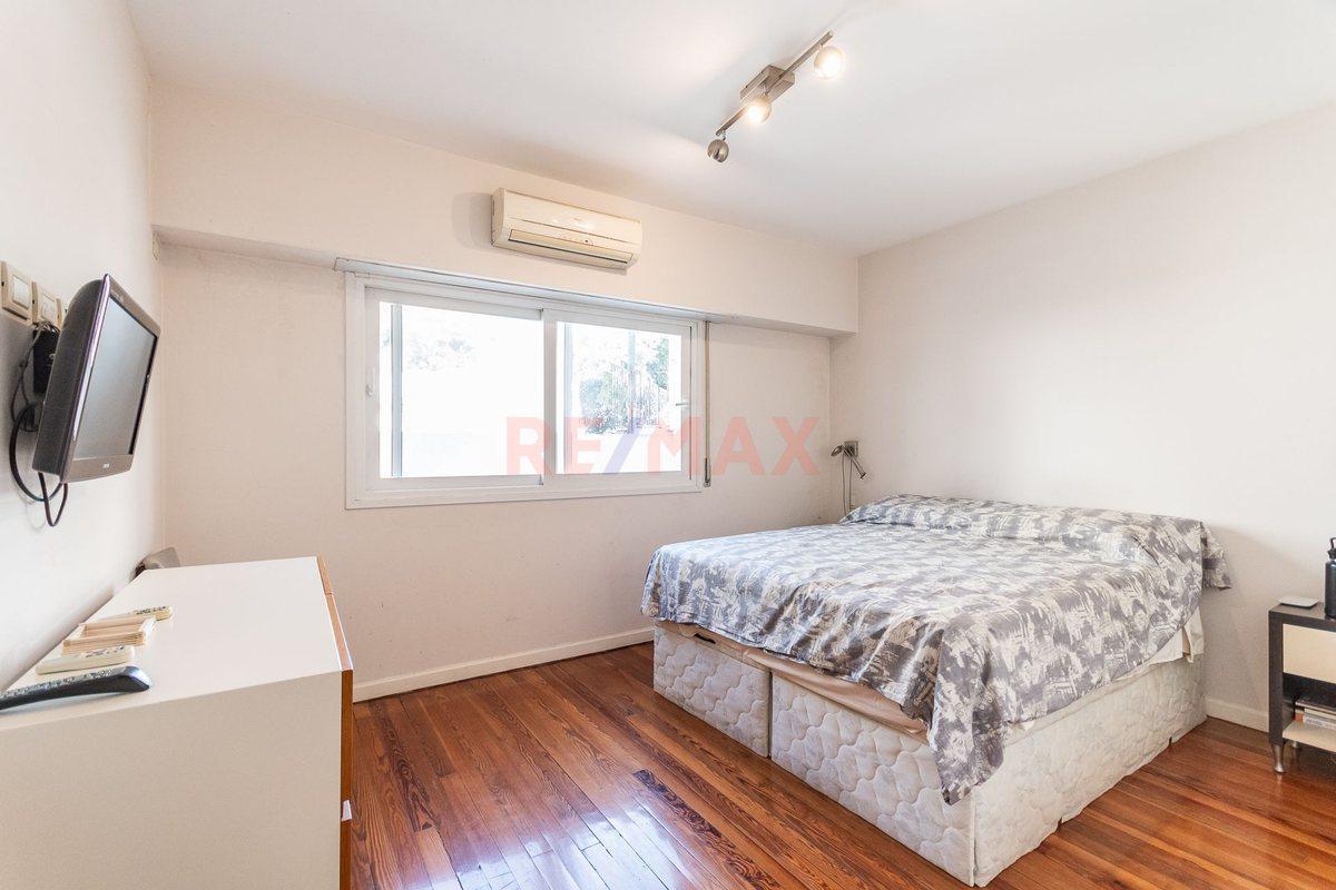 Foto de VENTA CASA 4 AMBIENTES C/ PATIO Y COCHERA-PATERNAL, imagen 5