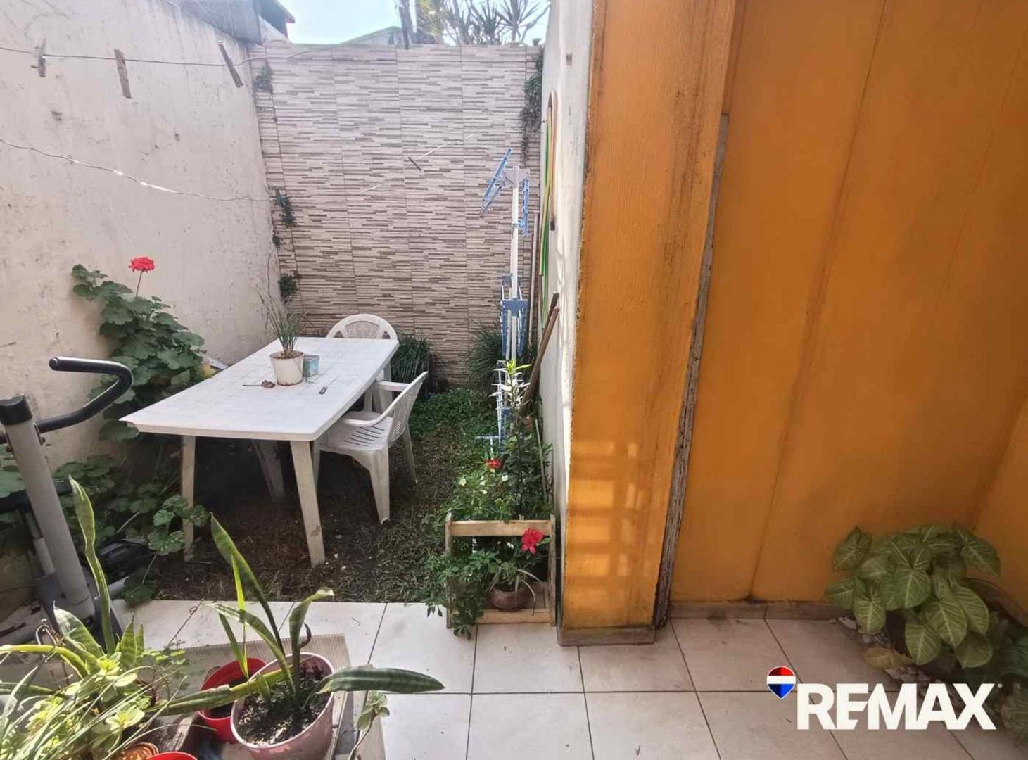 Foto de DUPLEX 3 AMB. CON PATIO Y SIN EXPENSAS - BURZACO, imagen 5