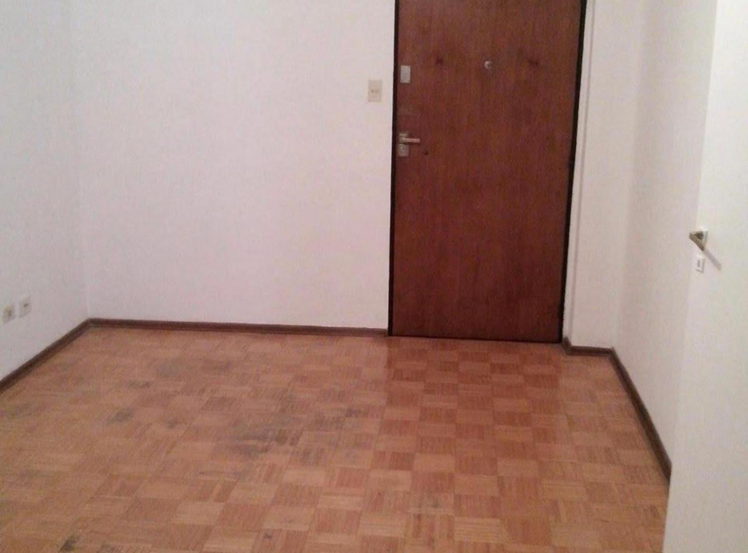 Foto de OPORTUNIDAD MONOAMBIENTE A RECICLAR, imagen 2
