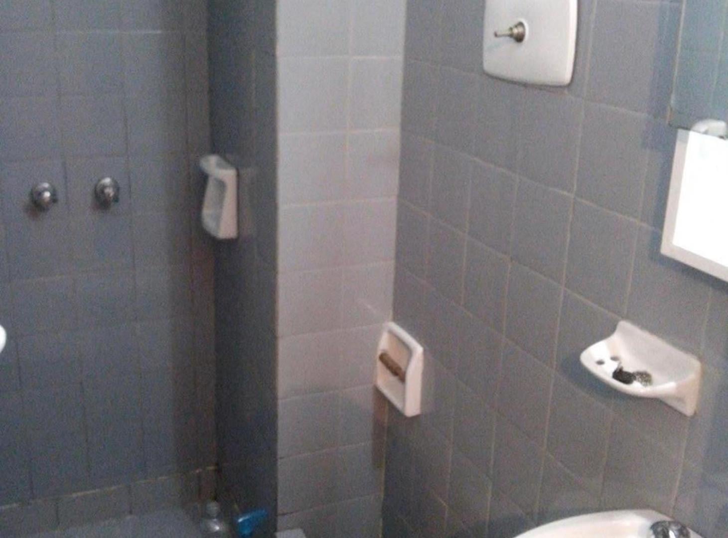 Foto de OPORTUNIDAD MONOAMBIENTE A RECICLAR, imagen 5