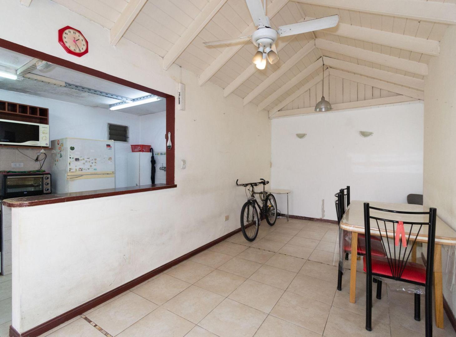 Foto de VENTA EN BLOCK – 2 PH DE 3 Y 2 AMBIENTES CON PATIO, imagen 1
