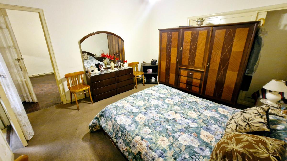 Venta - PH 3 Ambientes - Terraza - Sin Expensas - Subte "B" - Muy Buen Estado 4