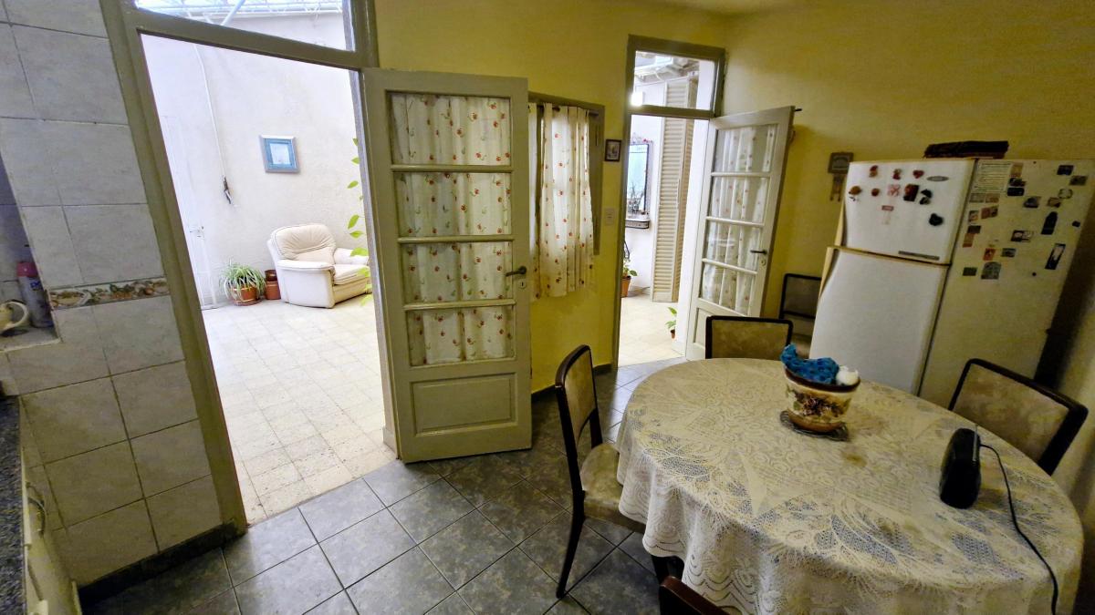 Venta - PH 3 Ambientes - Terraza - Sin Expensas - Subte "B" - Muy Buen Estado 1
