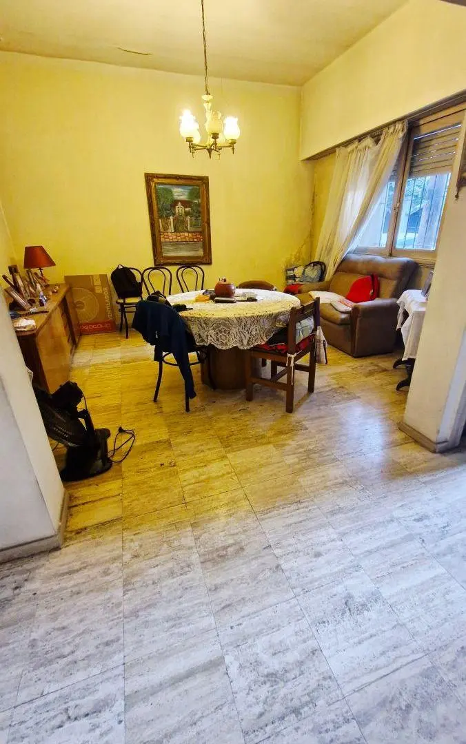 VENTA - PH 3 AMBIENTES - A RECICLAR - PATIO - SUBTE A - APTO CREDITO 2