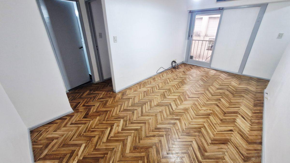 Foto de ALQUILER - DEPARTAMENTO 2 AMBIENTES - BAJAS EXPENSAS - SUBTE "E", imagen 4