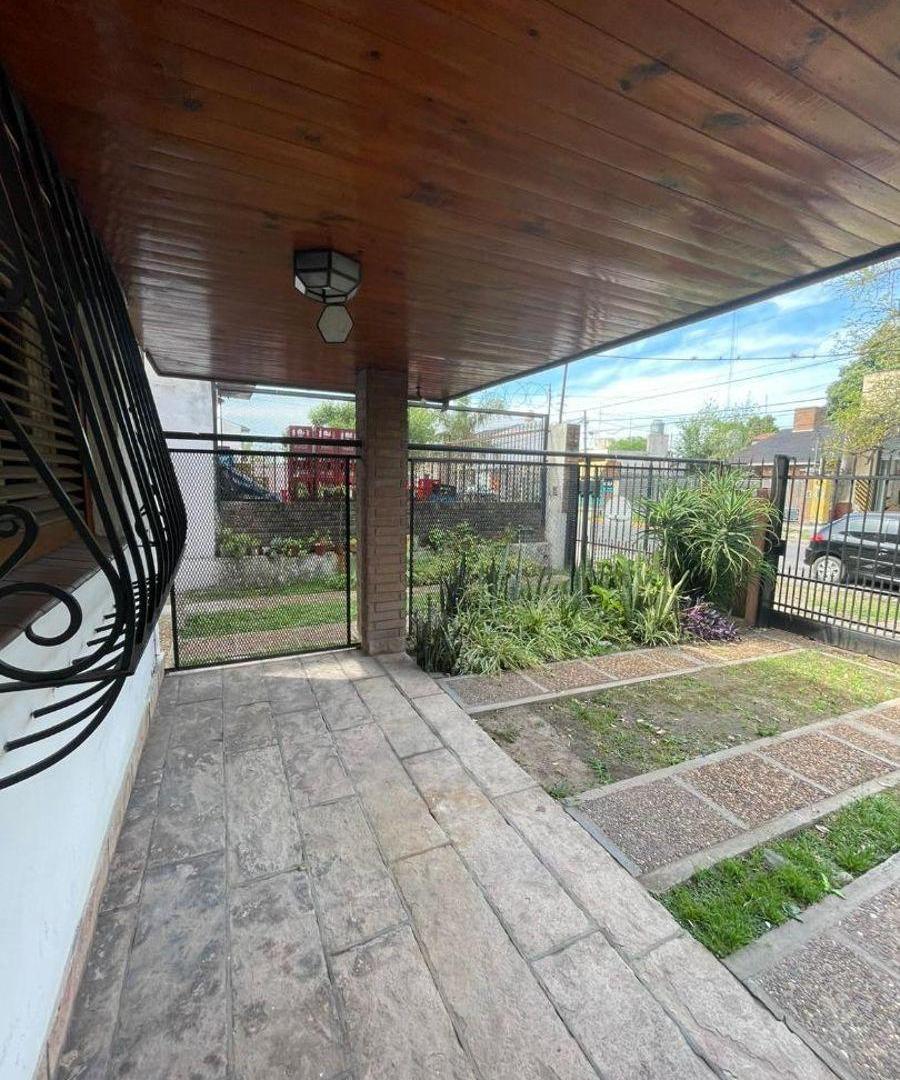 Foto de CHALET 6 AMBIENTES MERLO CENTRO mucho fondo !!!, imagen 4