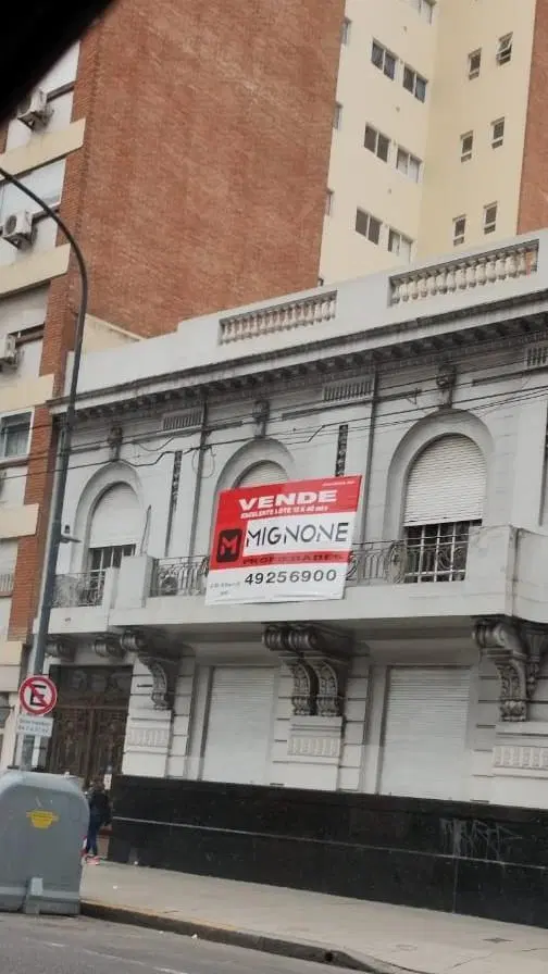 Petit hotel en venta en Caballito 1