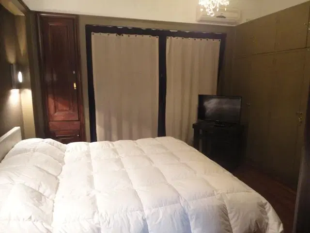 Excelente depto reciclado de 2 amb amplio AMOBLADO! 4