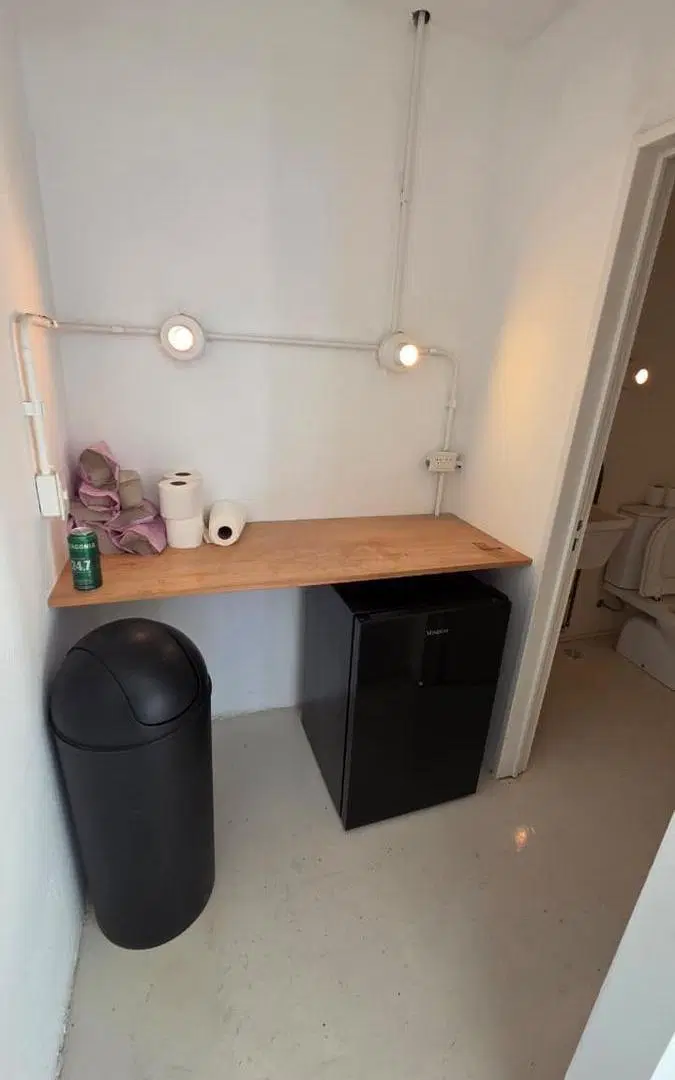 Excelente local comercial en el complejo Casa San Jose! 8