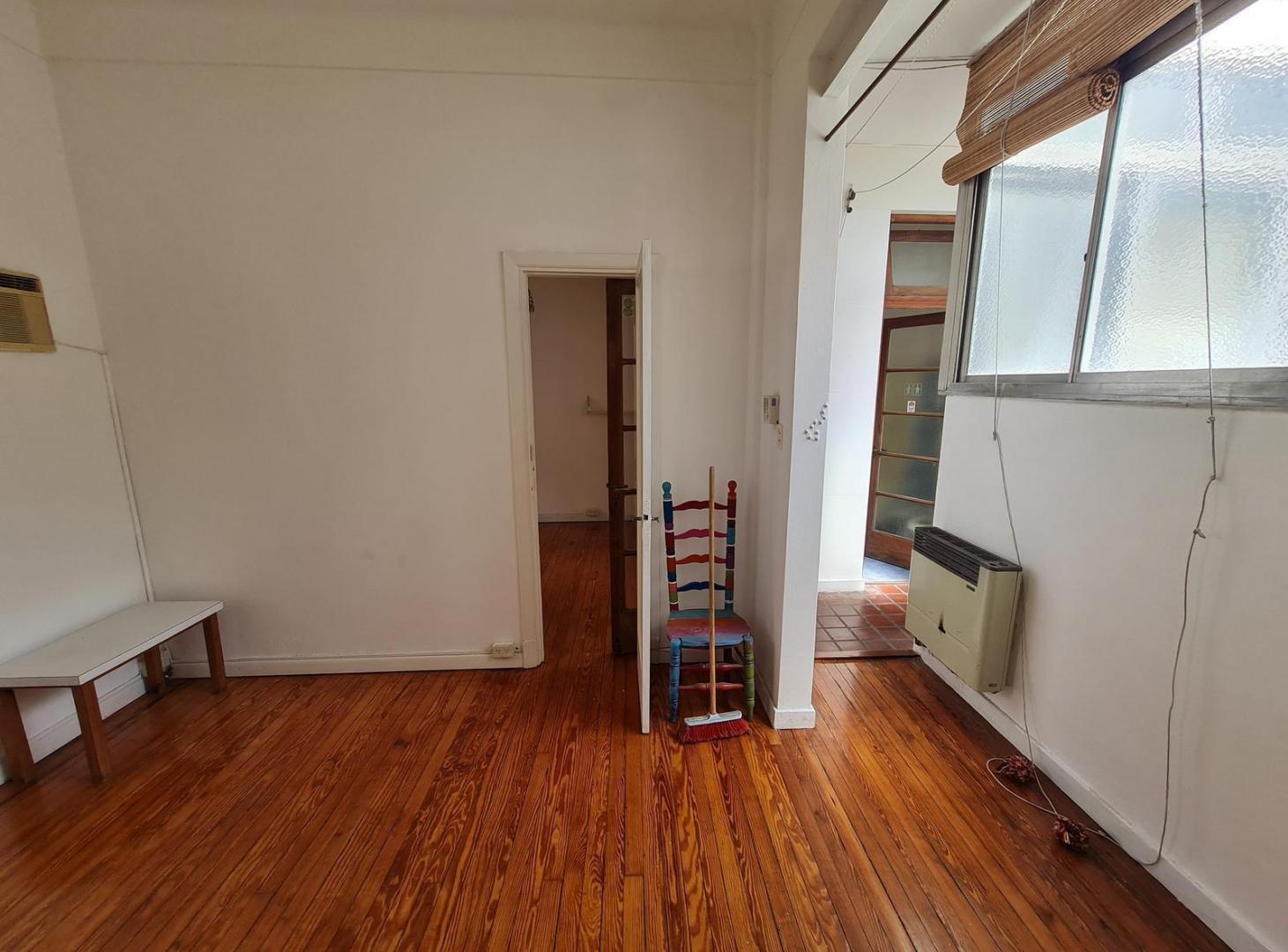 Foto de Departamento de 2 amb con expensas bajas!, imagen 1