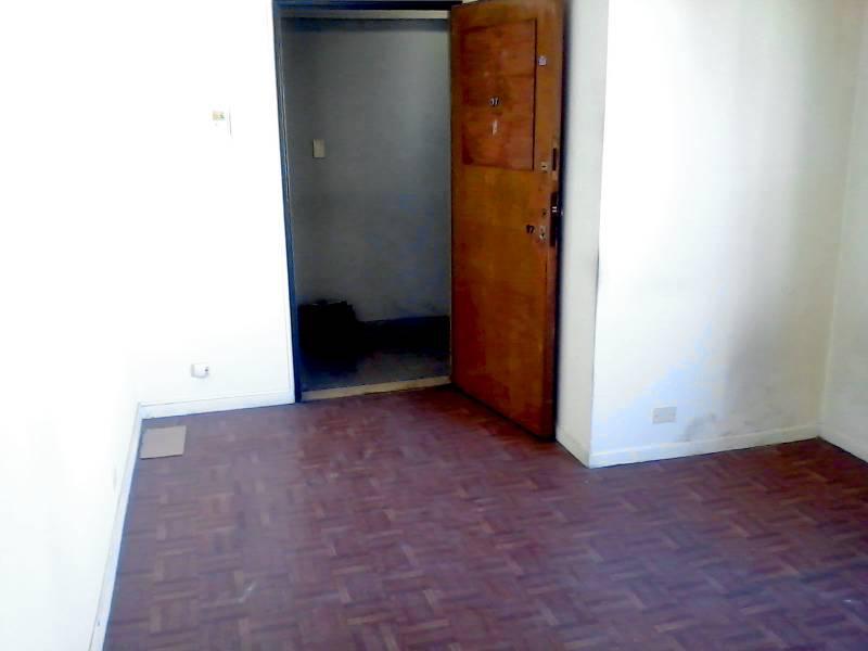 Excelente oficina 9° Piso, muy buena ubicacion!