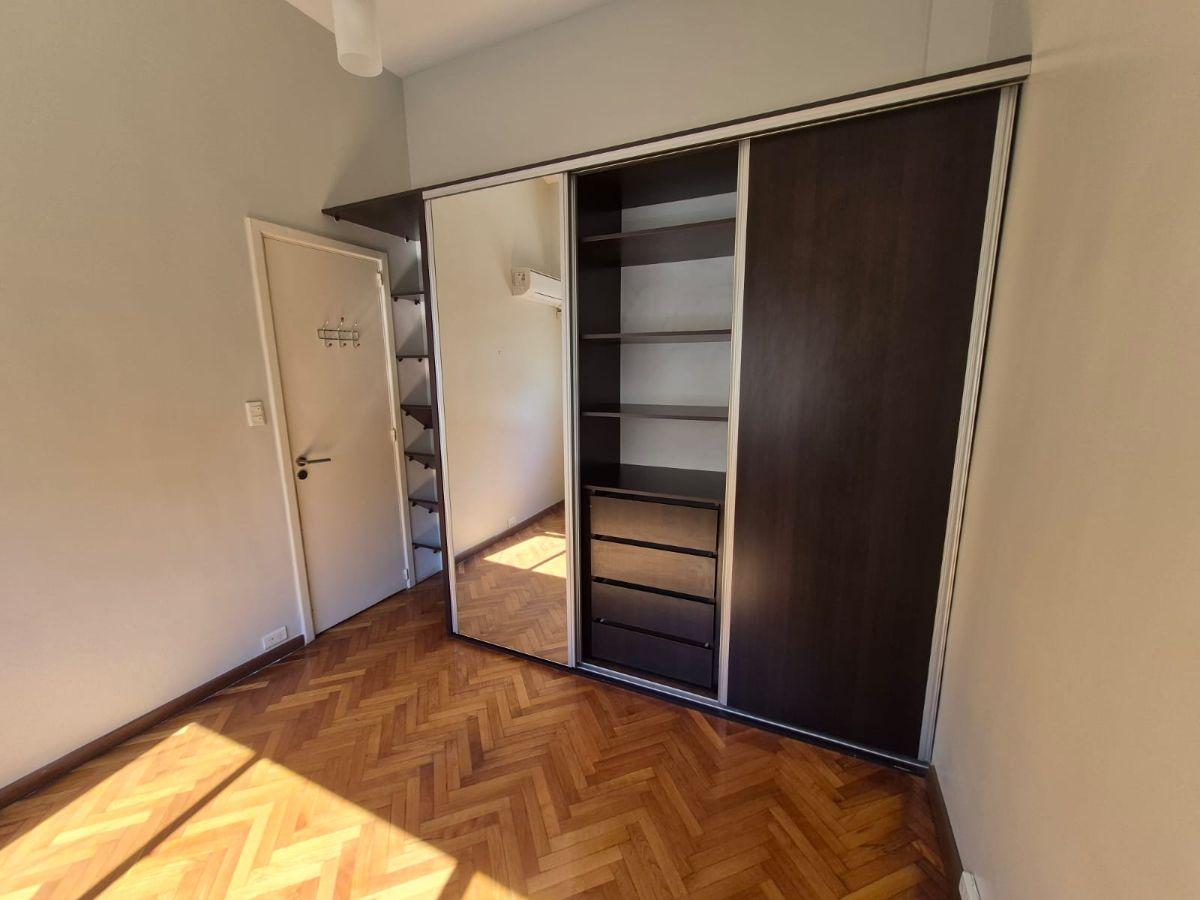 Excelente Departamento - 2 ambientes - Metros de Subte E - Apto crédito