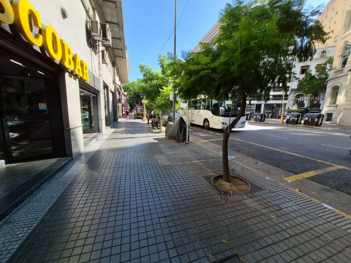 Excelente Departamento - 2 ambientes - Metros de Subte E - Apto crédito 2