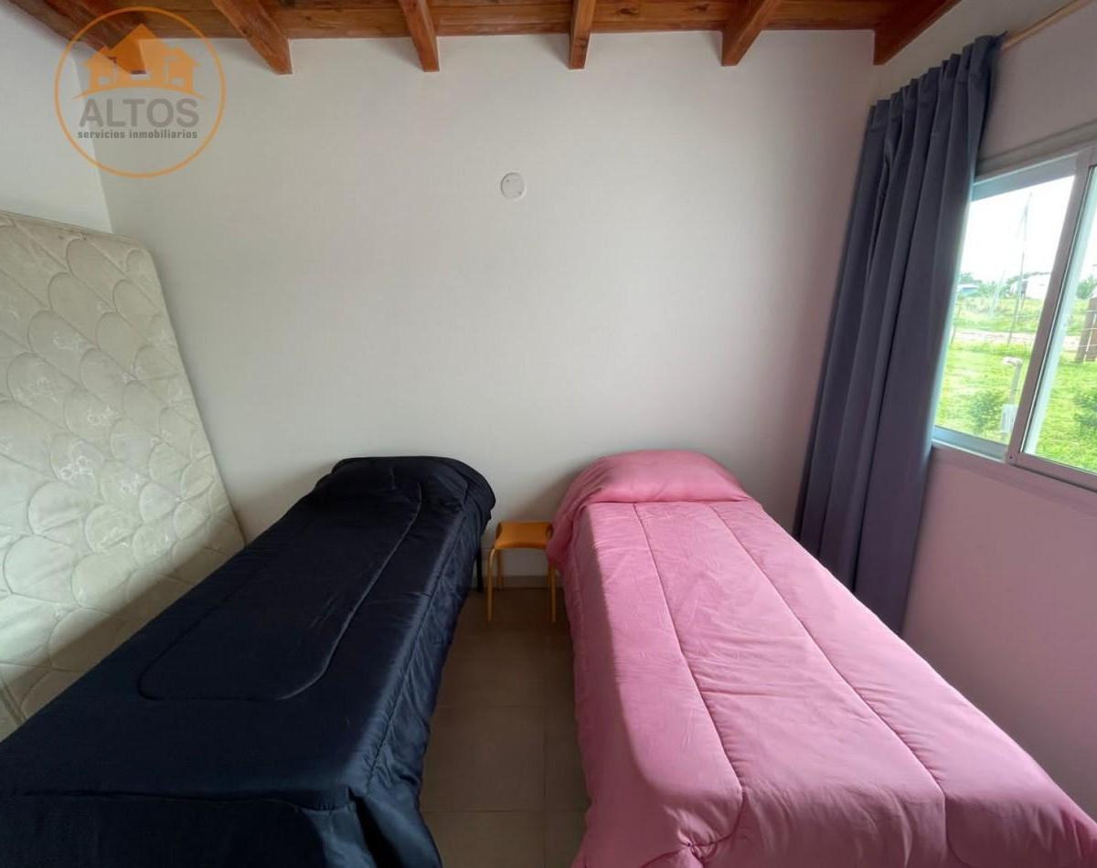 Apto Credito - Casa 2 Dorm. - Pileta - Cochera - Terreno 1.000 m² - Escritura - Potrero de Garay 3