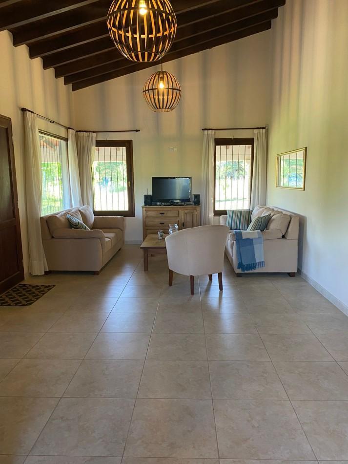 Hermosa Casa Estilo Colonial - Nueva - Amoblada - Dos Dorm. - Potrero de Garay - Cordoba - Escritura. Se 4