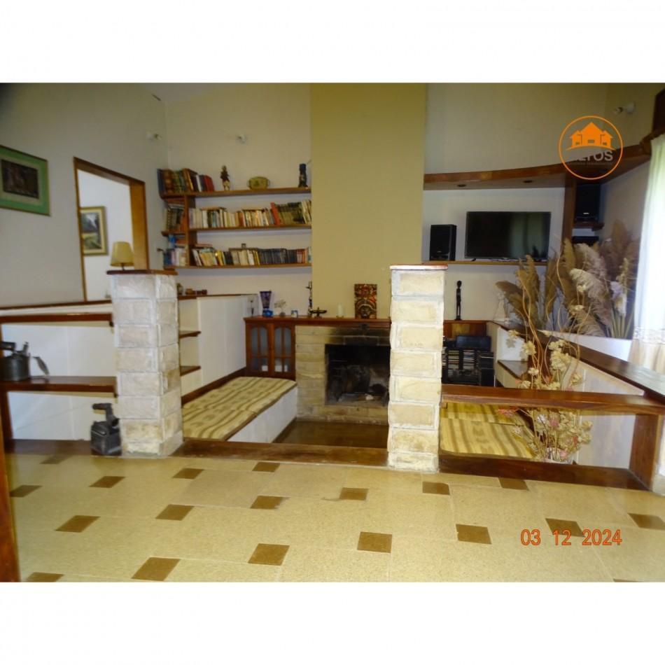 Casa Planta Baja, Amplia y Luminosa de Tres Dorm., Dos Baños - Alta Gracia - Barrio Pouluyan - Escri 5