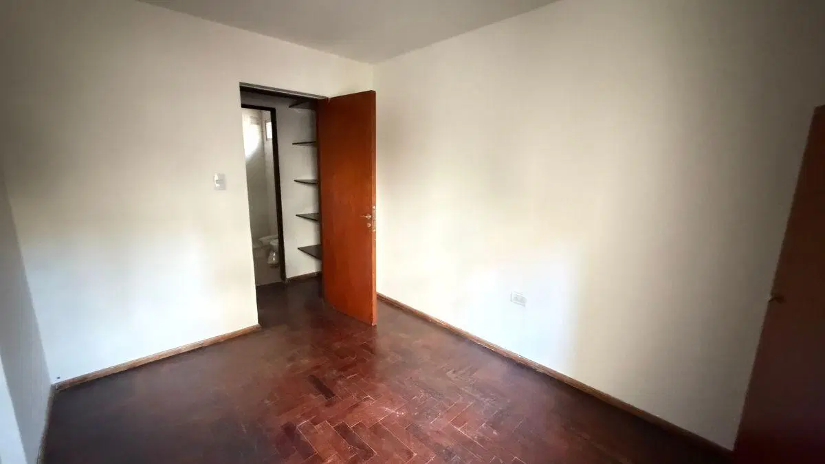 ALQUILO DPTO 1 DORM. BALCÓN. 2°PISO. INDEPENDENCIA 1180 – NUEVA CÓRDOBA 3