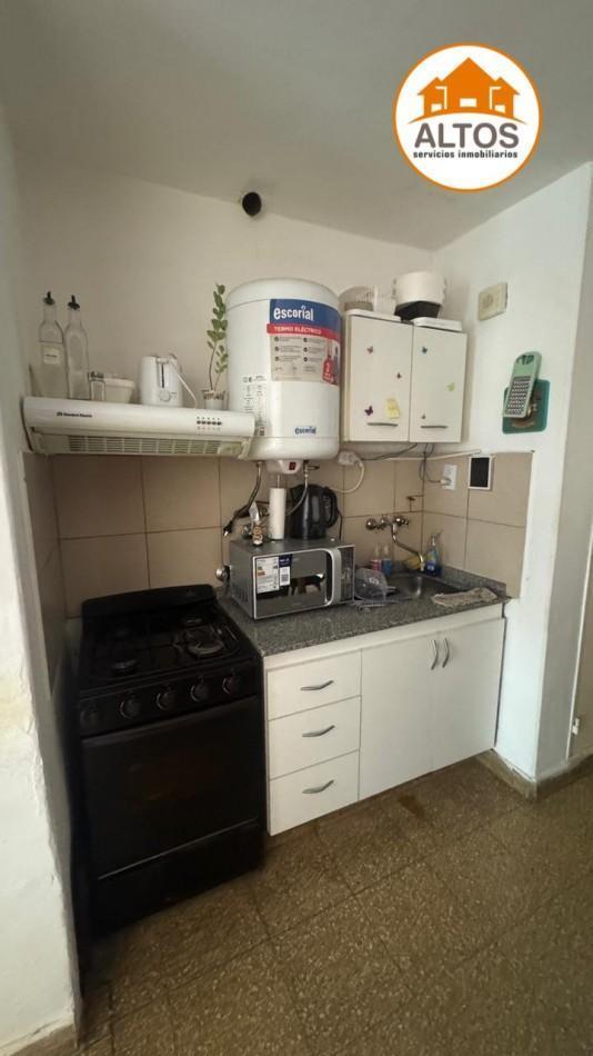 Foto de ALQUILO - B° CENTRO - RIVERA INDARTE N°406 - MONOAMBIENTE - PISO 2, imagen 4