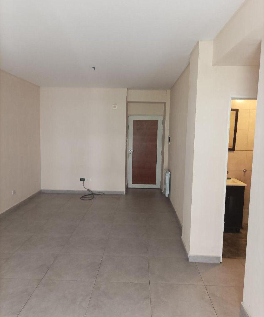 Foto de Departamento en alquiler en Lanusita, imagen 5