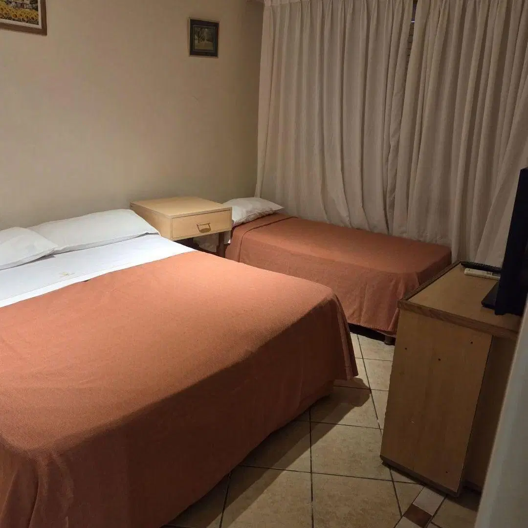 VENTA TRES AMBIENTES CONGRESO CON DOS PATIOS 8