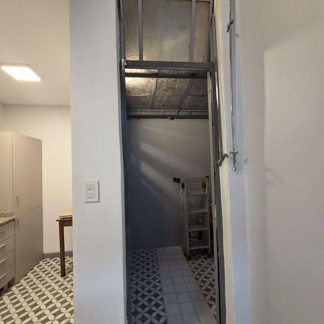 VENTA CUATRO AMBIENTES ONCE C/ BALCON RECICLADO 2