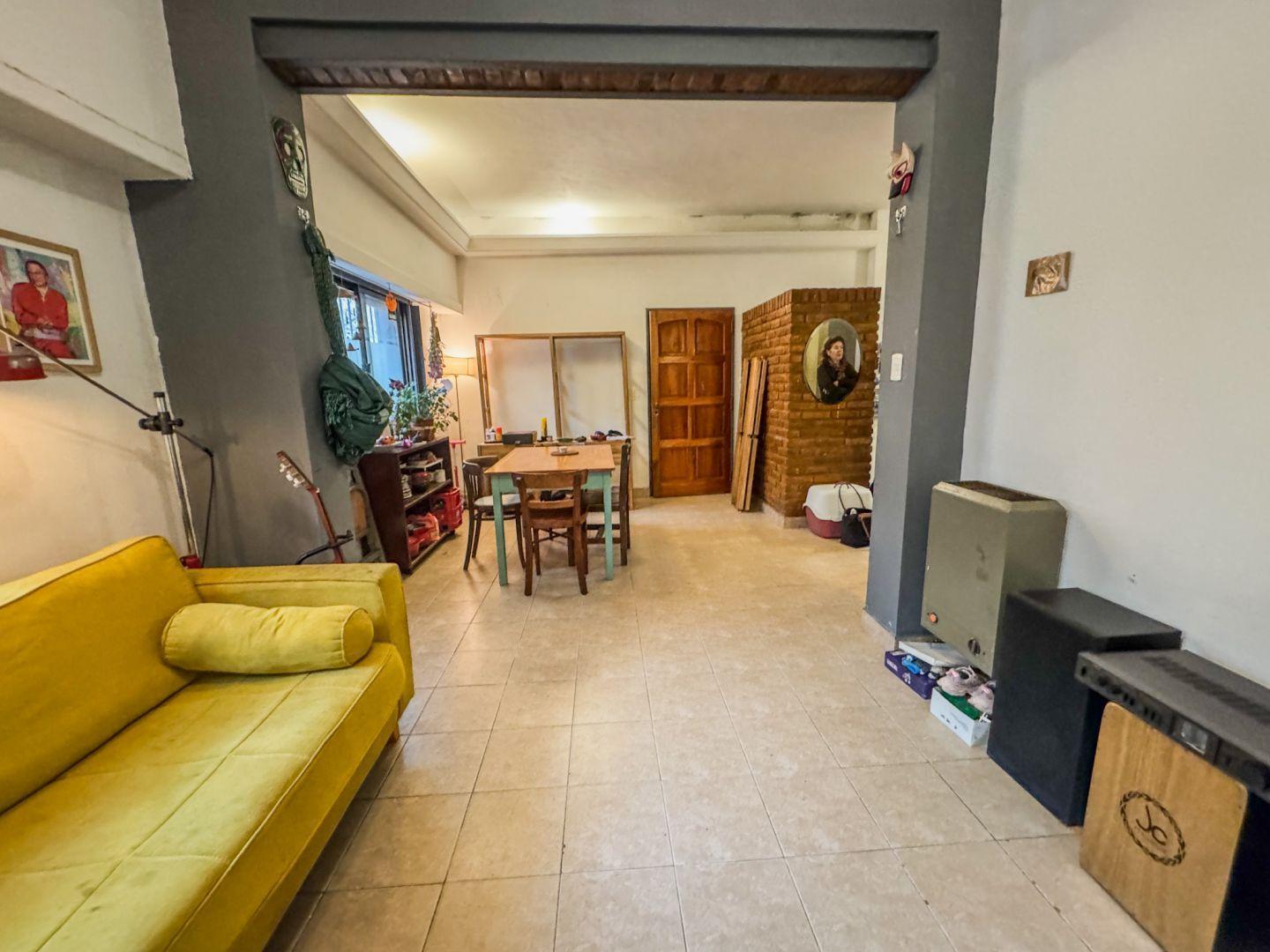 Foto de VENTA PH 3 AMBIENTES VILLA PUEYRREDON CON PATIO, imagen 3