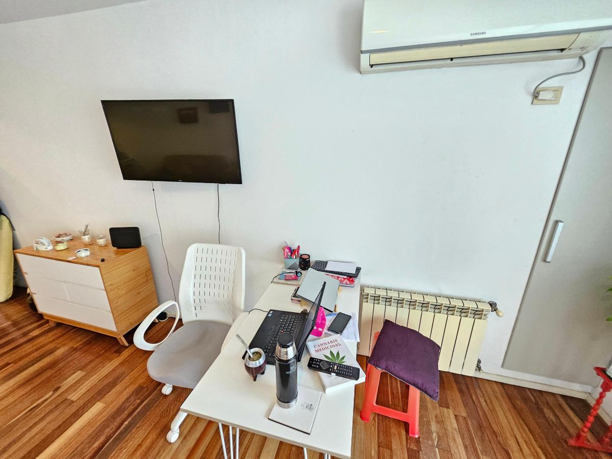 Foto de Venta Belgrano Mono con Balcón y Pileta se vende con renta hasta feb 27, imagen 4