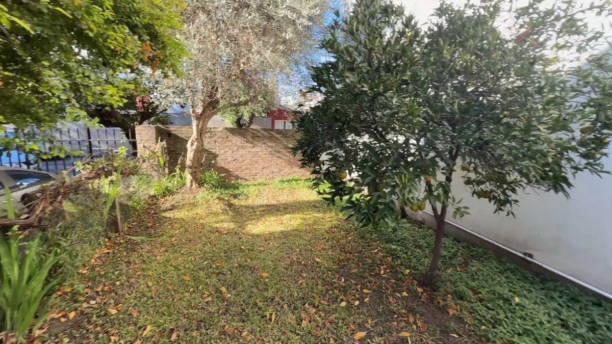 Alquiler PH de 130m2 con 2 dormitorios en Olivos con jardín y patio acepta mascota 4