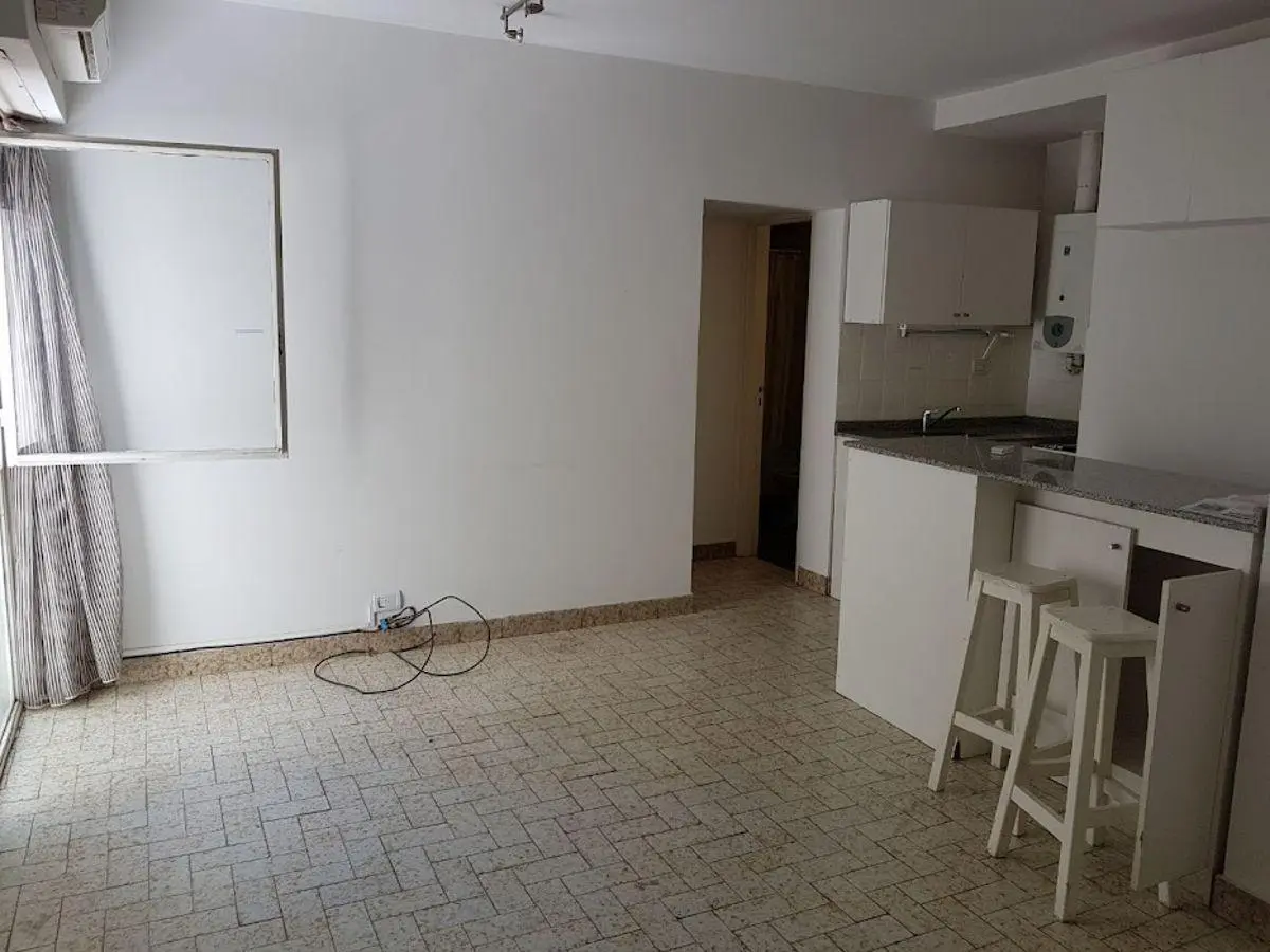 Departamento dos ambientes lateral Villa Devoto 5