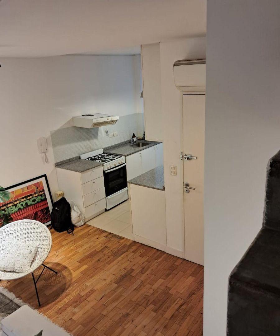 Foto de Excelente Triplex al frente con patrio parrilla y terraza, imagen 3