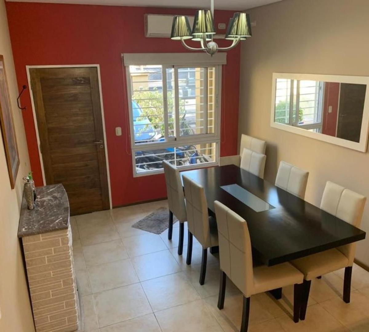 Triplex 3 ambientes venta Ramos Mejia